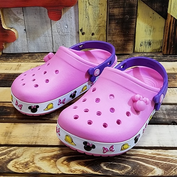 crocs junior size 2